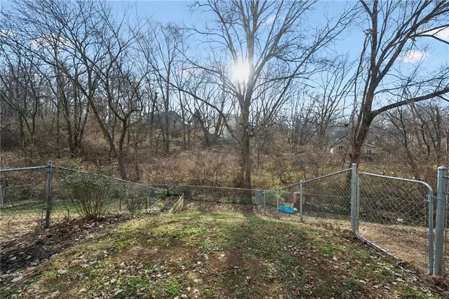 $210,000 | 6813 Northwest Mokane Avenue, Kansas City, MO 64151