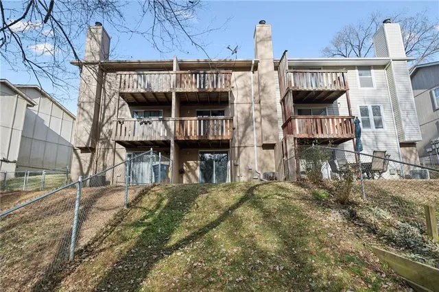 $210,000 | 6813 Northwest Mokane Avenue, Kansas City, MO 64151