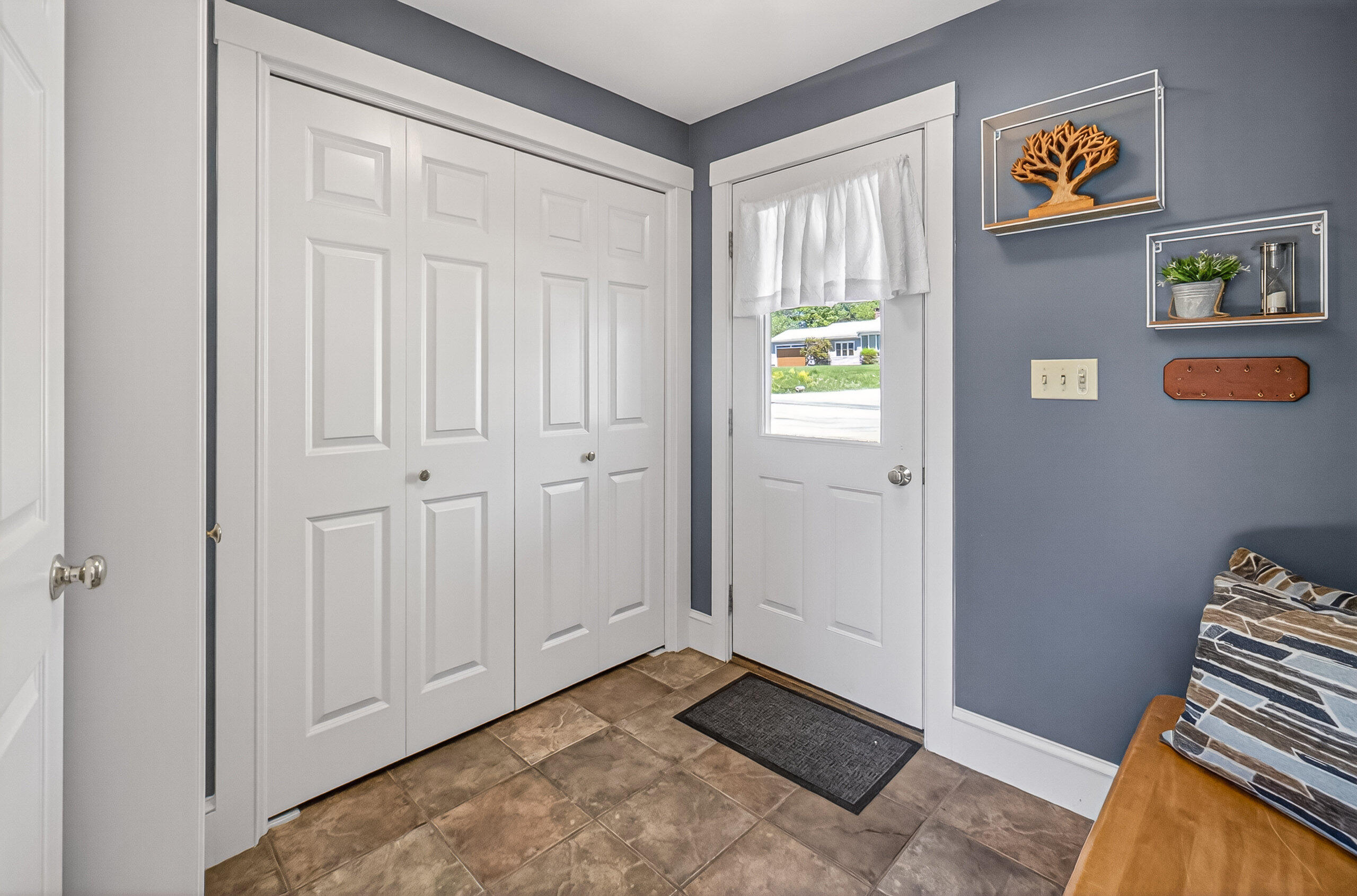 56 Yarmouth Road Gray, ME 04039 - Photo 10 of 98 Apt 1-8635