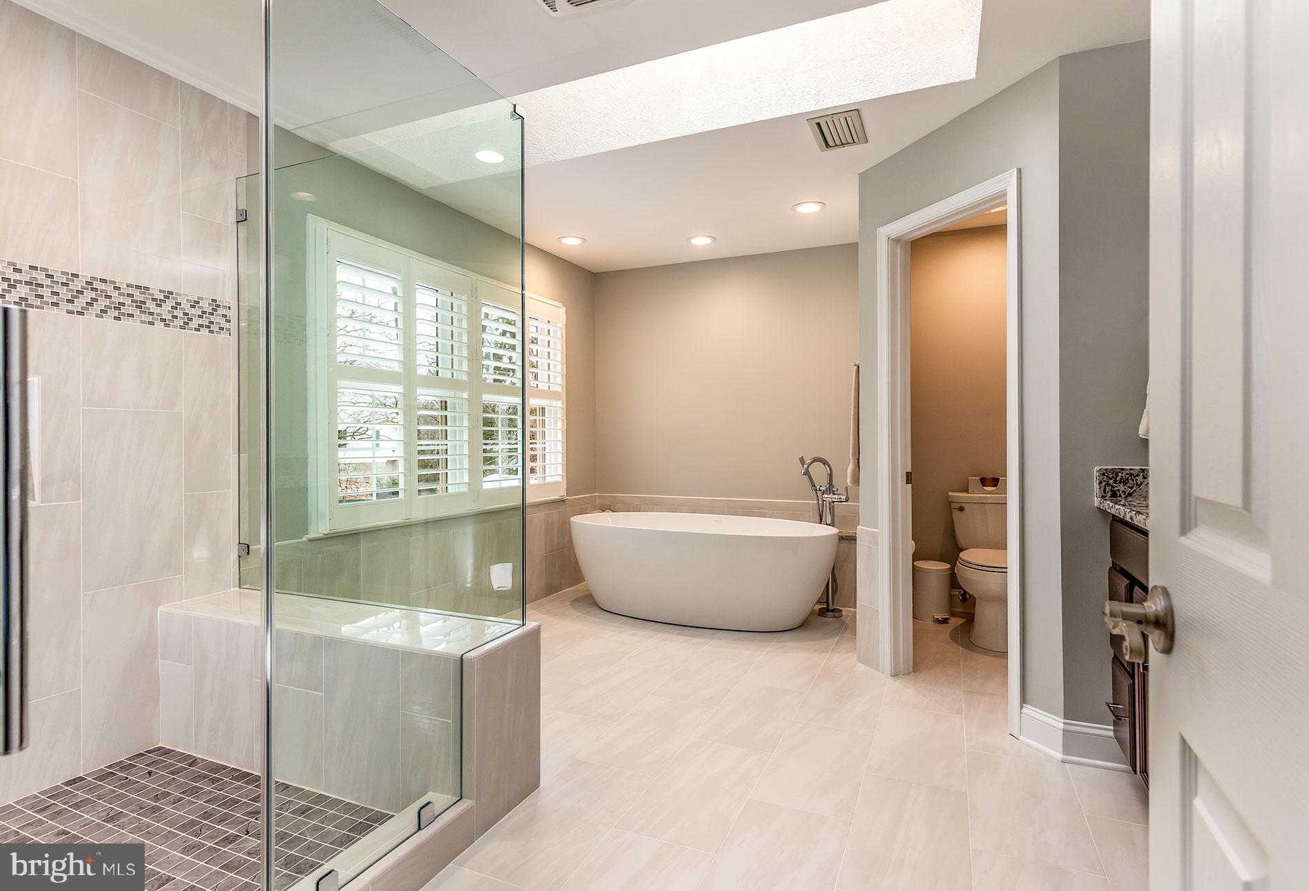9605 Clarks Crossing Road Vienna, VA 22182 - Photo 24 of 52