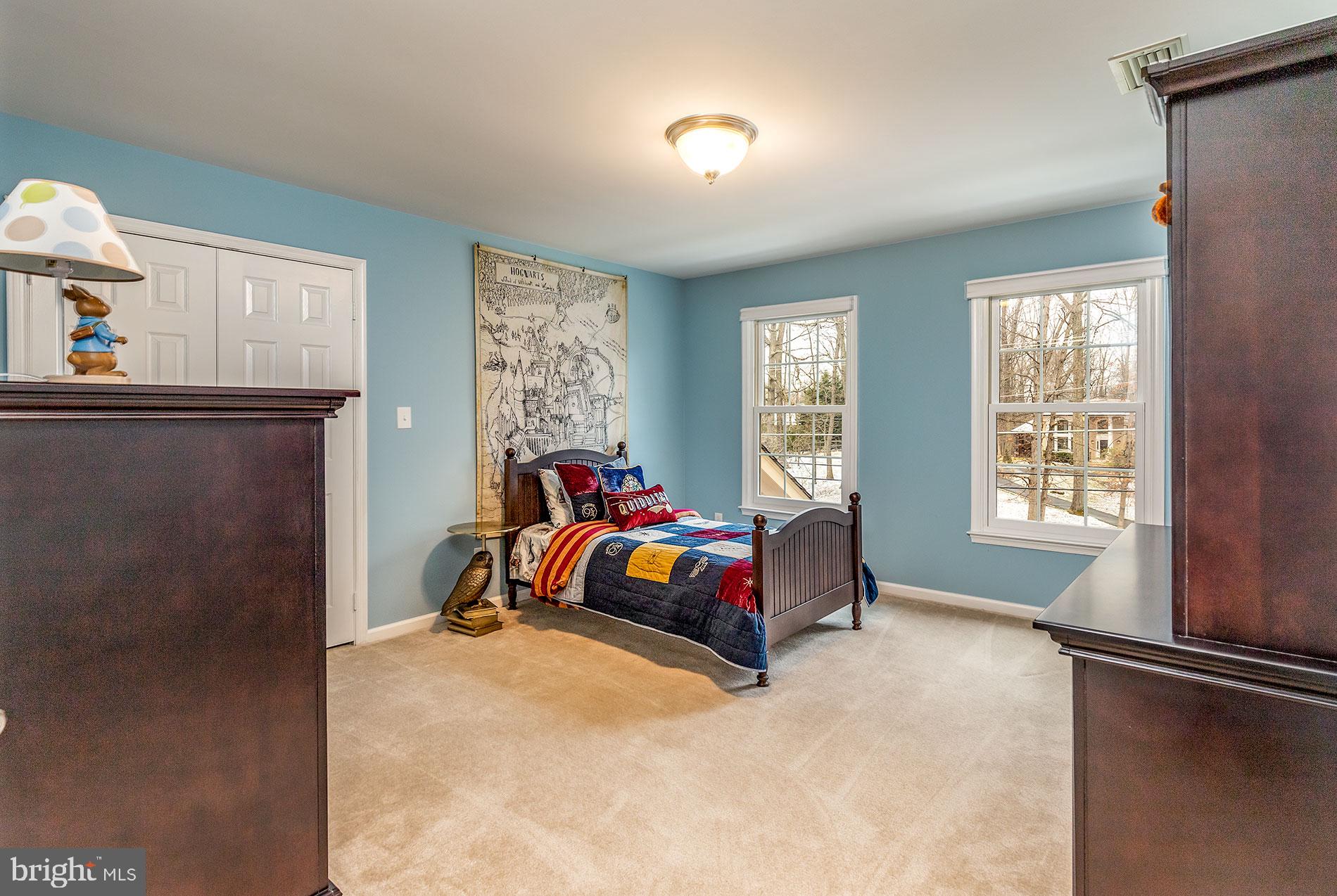 9605 Clarks Crossing Road Vienna, VA 22182 - Photo 32 of 52
