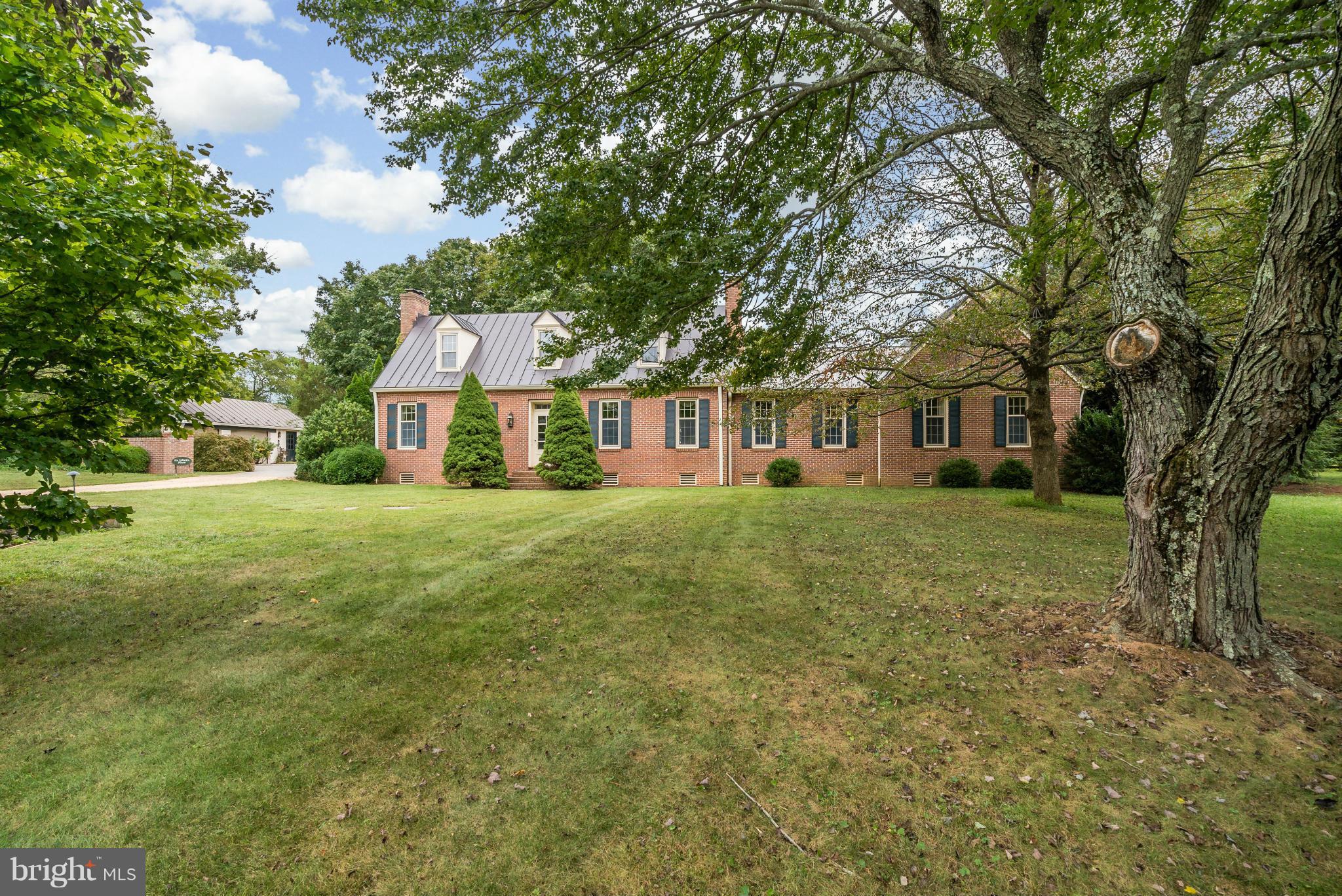 2583 5 Points Road Marshall, VA 20115 - Photo 29 of 30 Exterior (Front)