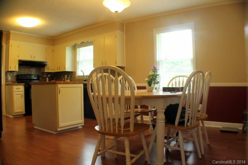 1326 Cedar Pine Lake Road Lancaster, SC 29720 - Photo 5 of 17 Gallery Image 5