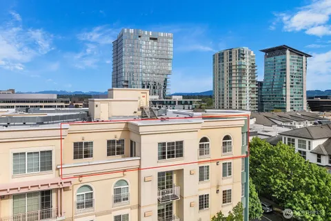 $1,330,000 | 11004 Northeast 11th Street, Unit 606, Bellevue, WA 98004