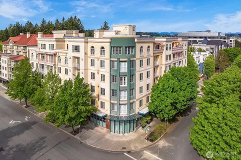 $1,330,000 | 11004 Northeast 11th Street, Unit 606, Bellevue, WA 98004