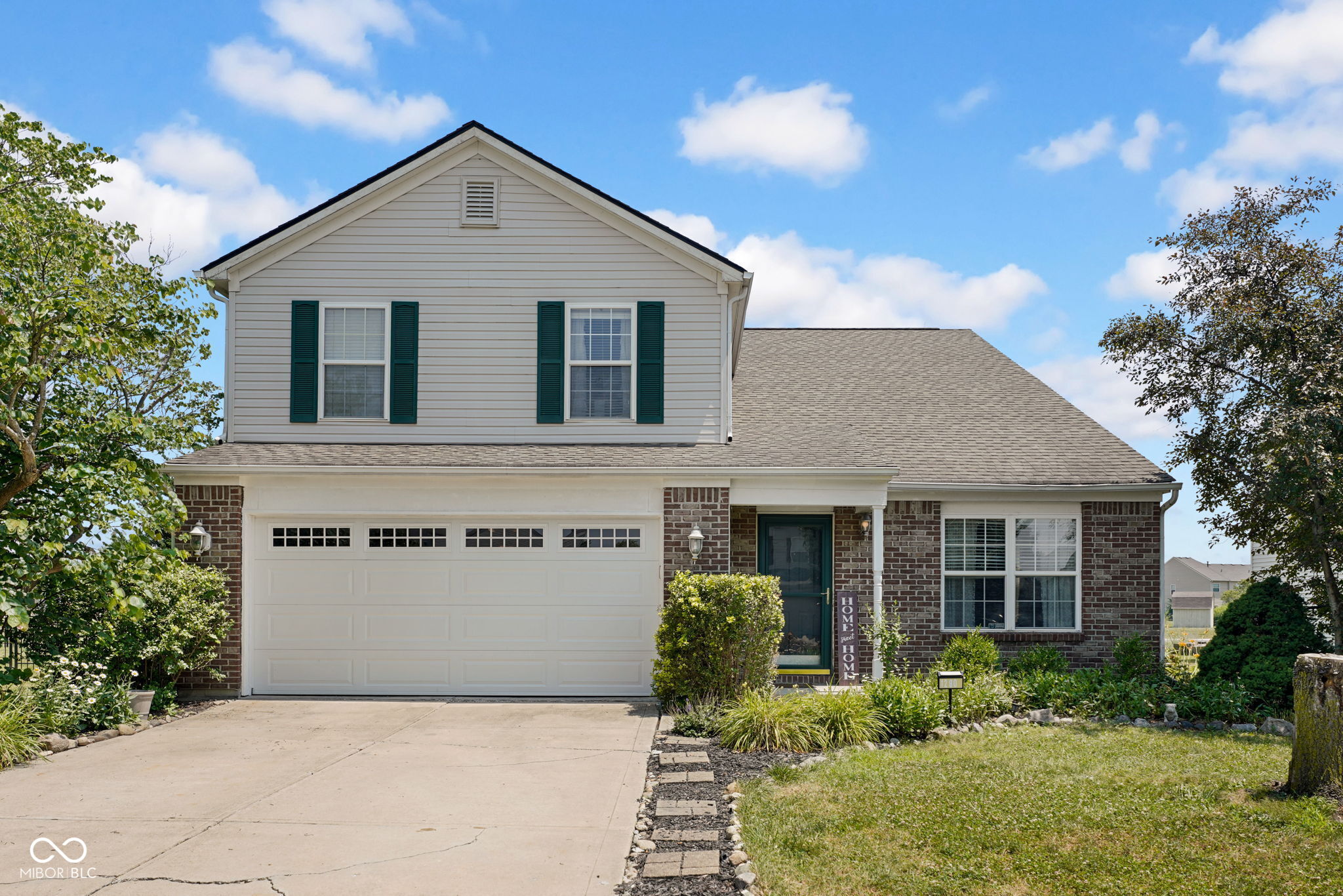 1280 Summer Ridge Lane Brownsburg, IN 46112 - Photo 1 of 29 Gallery Image 1