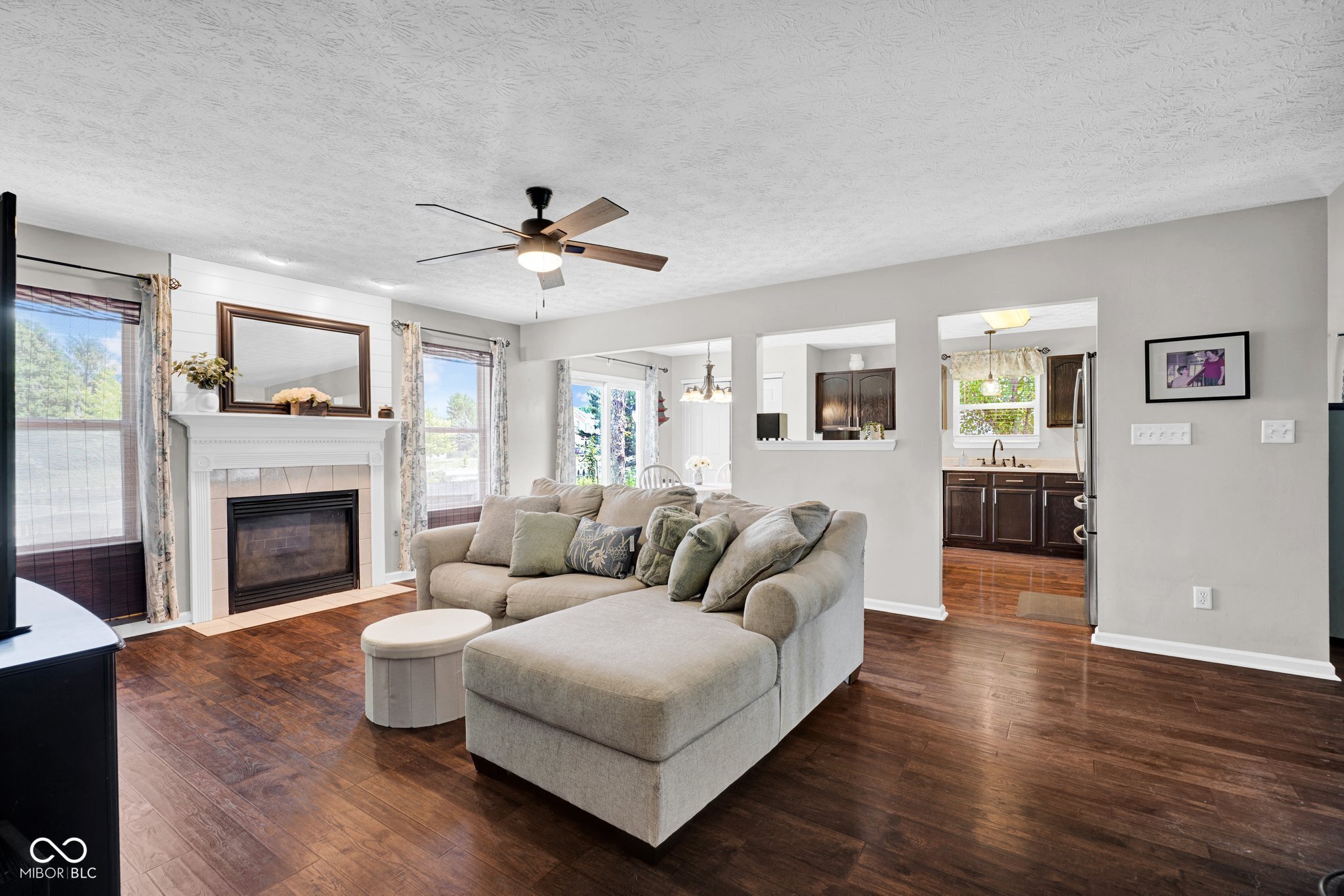 1280 Summer Ridge Lane Brownsburg, IN 46112 - Photo 6 of 29 Gallery Image 6