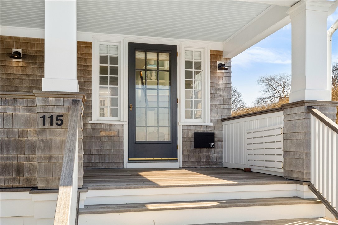 115 Washington Street Newport, RI 02840 - Photo 6 of 50 Front Porch