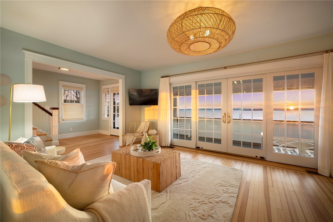 115 Washington Street Newport, RI 02840 - Photo 10 of 50