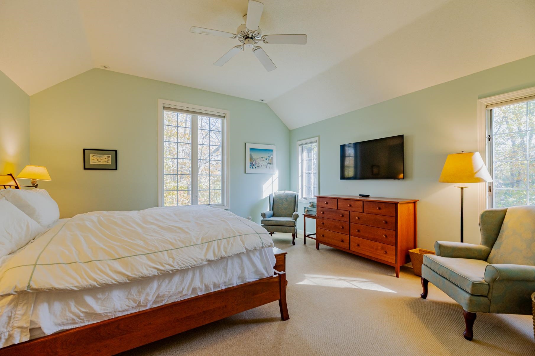 154 Kestrel Court Manchester, VT 05254 - Photo 19 of 33