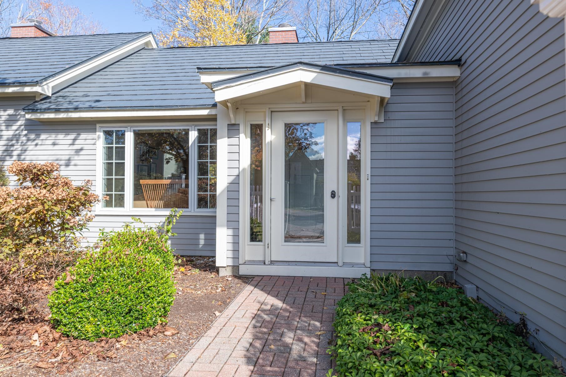 154 Kestrel Court Manchester, VT 05254 - Photo 30 of 33