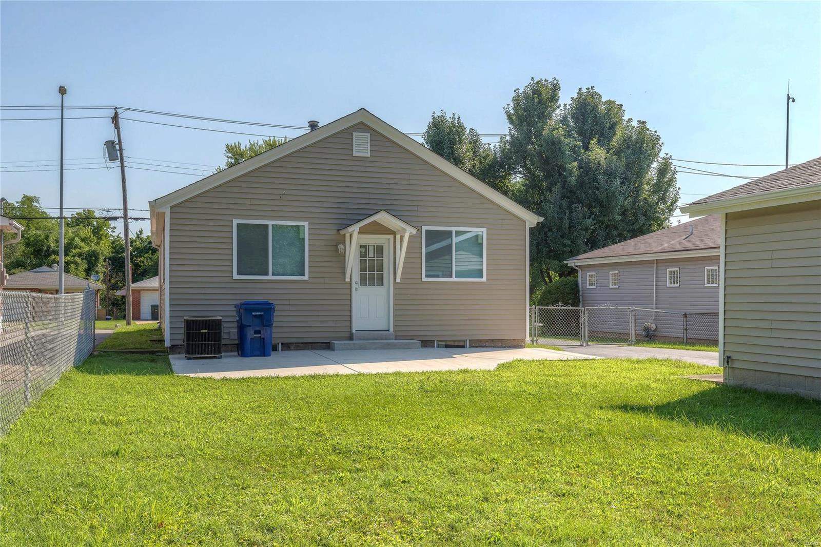 3920 Weber Road St. Louis, MO 63123 - Photo 11 of 15