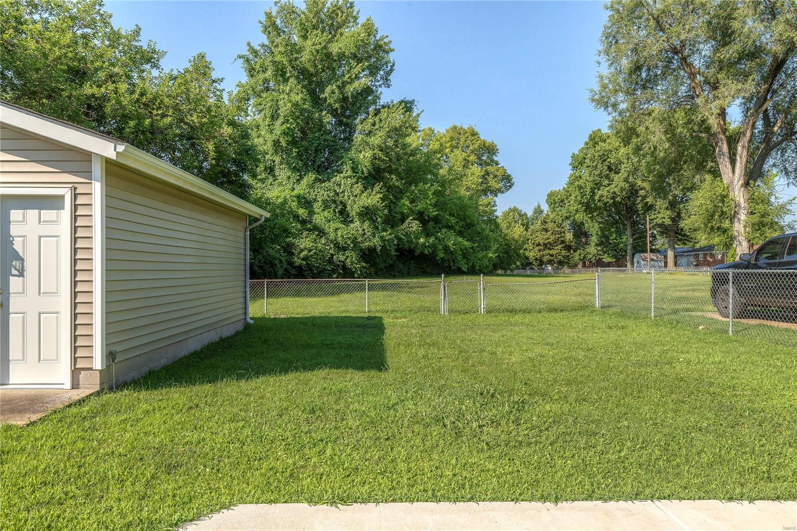 3920 Weber Road St. Louis, MO 63123 - Photo 15 of 15