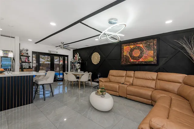 $680,000 | 200 Southwest 69th Terrace, Pembroke Pines, FL 33023