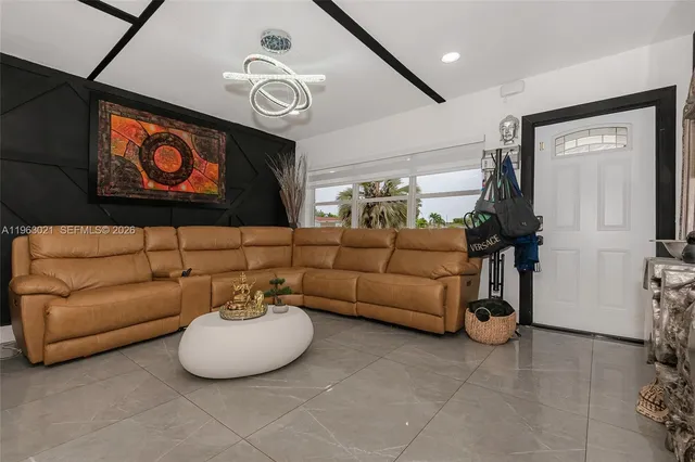 $680,000 | 200 Southwest 69th Terrace, Pembroke Pines, FL 33023