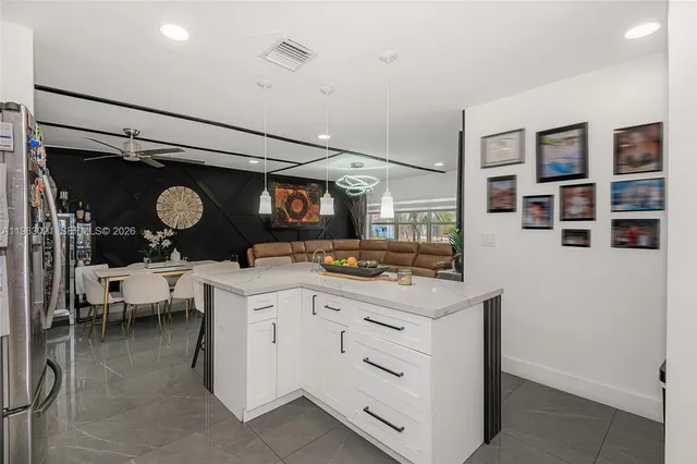 $680,000 | 200 Southwest 69th Terrace, Pembroke Pines, FL 33023