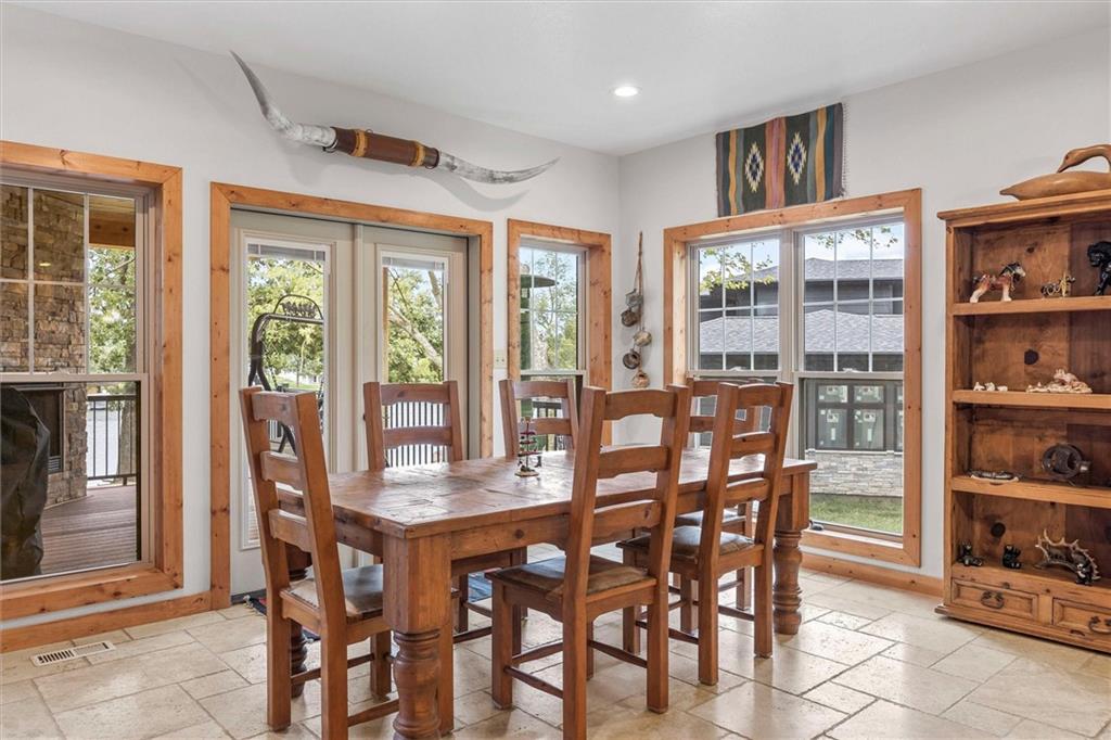 107 Harbor Point Gallatin, MO 64640 - Photo 15 of 61