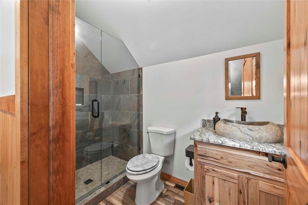 107 Harbor Point Gallatin, MO 64640 - Photo 34 of 61