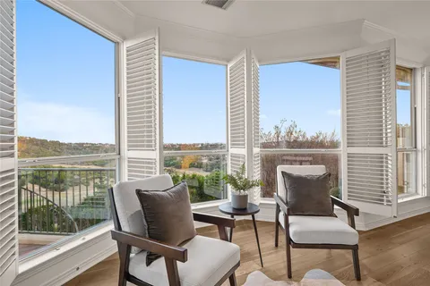 $1,100,000 | 4549 Golf Vista Drive, Austin, TX 78730