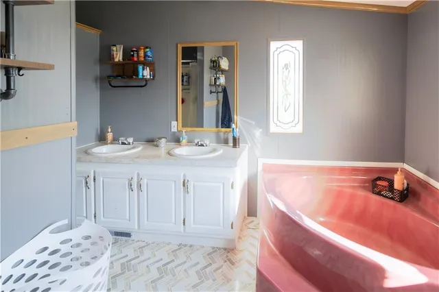 $335,500 | 175 Warne Lane, Washington, PA 15301