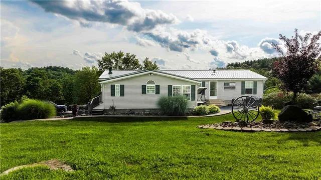 $335,500 | 175 Warne Lane, Washington, PA 15301