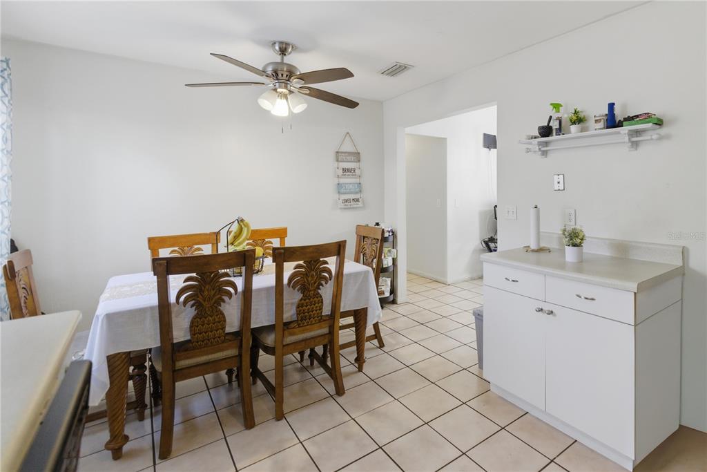 1939 Southwest 73rd Terrace Gainesville, FL 32607 - Photo 8 of 26 Gallery Image 8