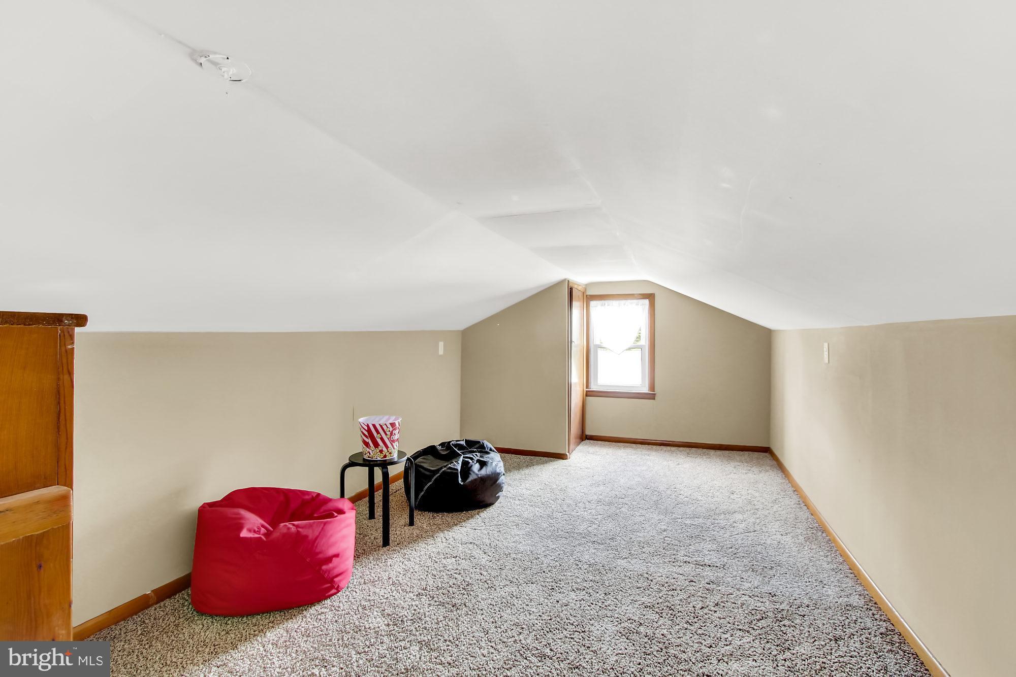 75 Windsor Road York, PA 17402 - Photo 18 of 29 Gallery Image 18