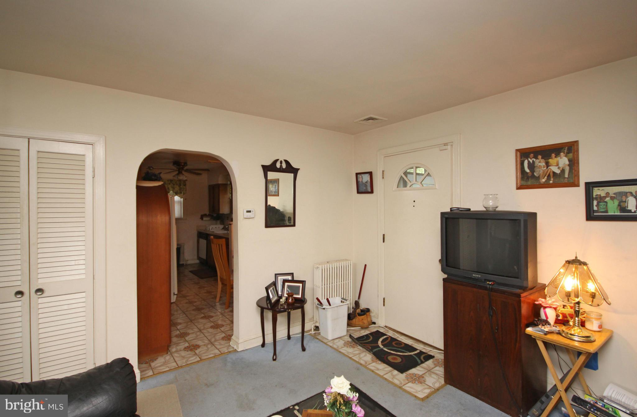 516 Mississippi Avenue Silver Spring, MD 20910 - Photo 14 of 30 Interior (General)