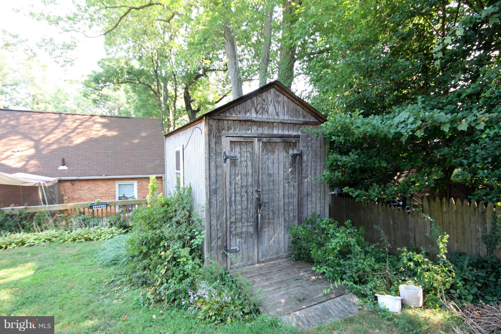 516 Mississippi Avenue Silver Spring, MD 20910 - Photo 24 of 30 Exterior (Rear)