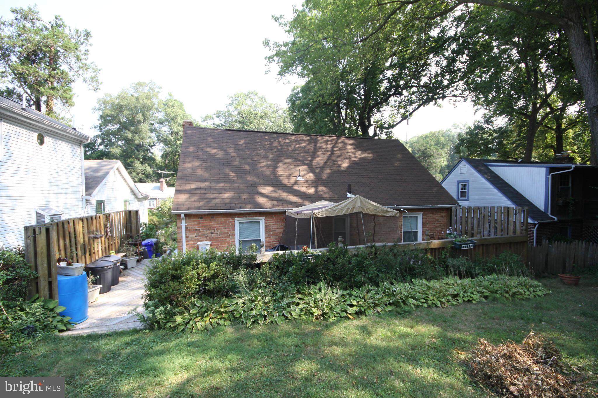 516 Mississippi Avenue Silver Spring, MD 20910 - Photo 27 of 30 Exterior (Rear)