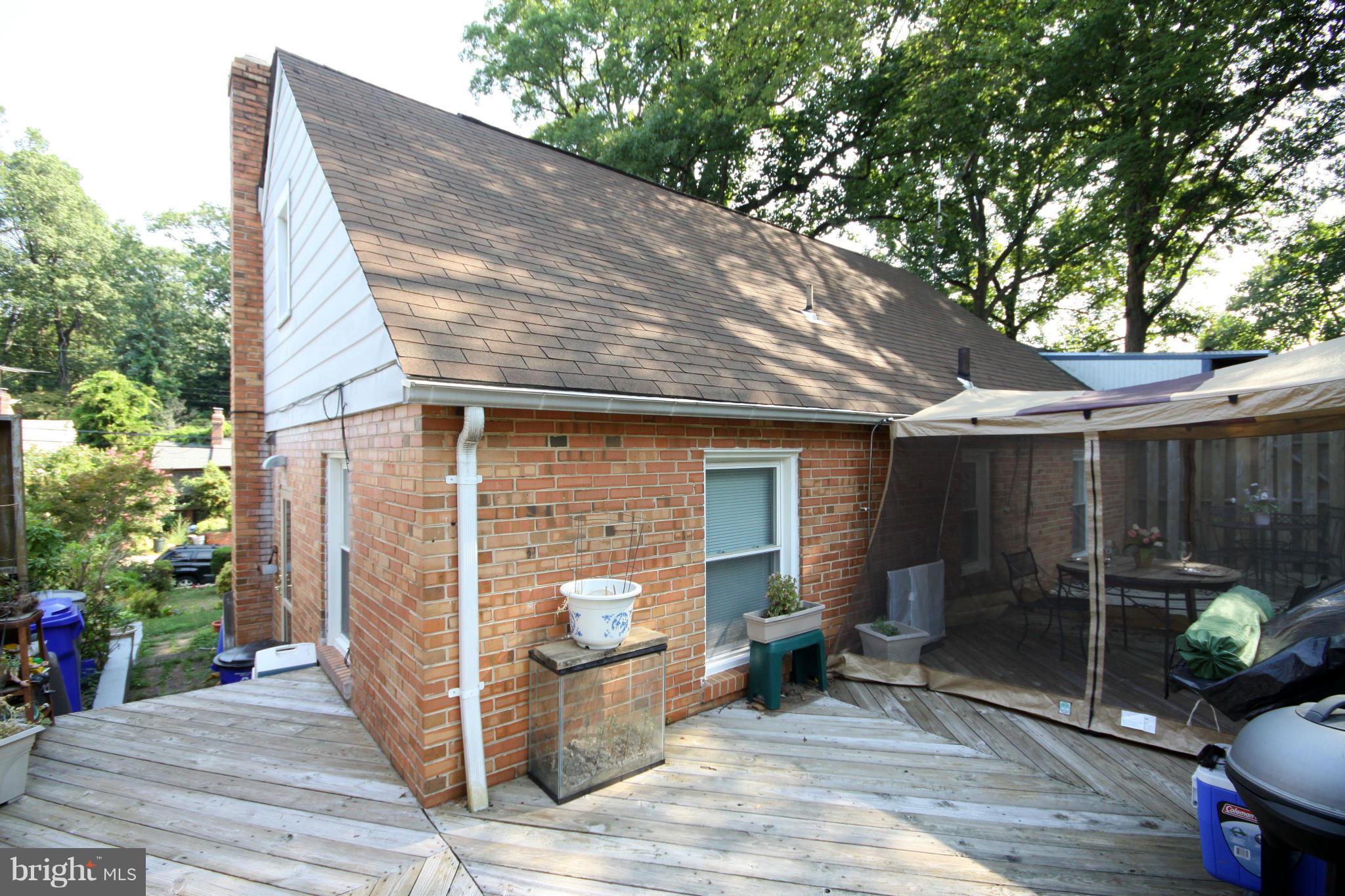 516 Mississippi Avenue Silver Spring, MD 20910 - Photo 4 of 30 Exterior (Rear)