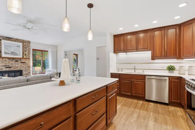 $399,900 | 981 Xene Lane North, Plymouth, MN 55447