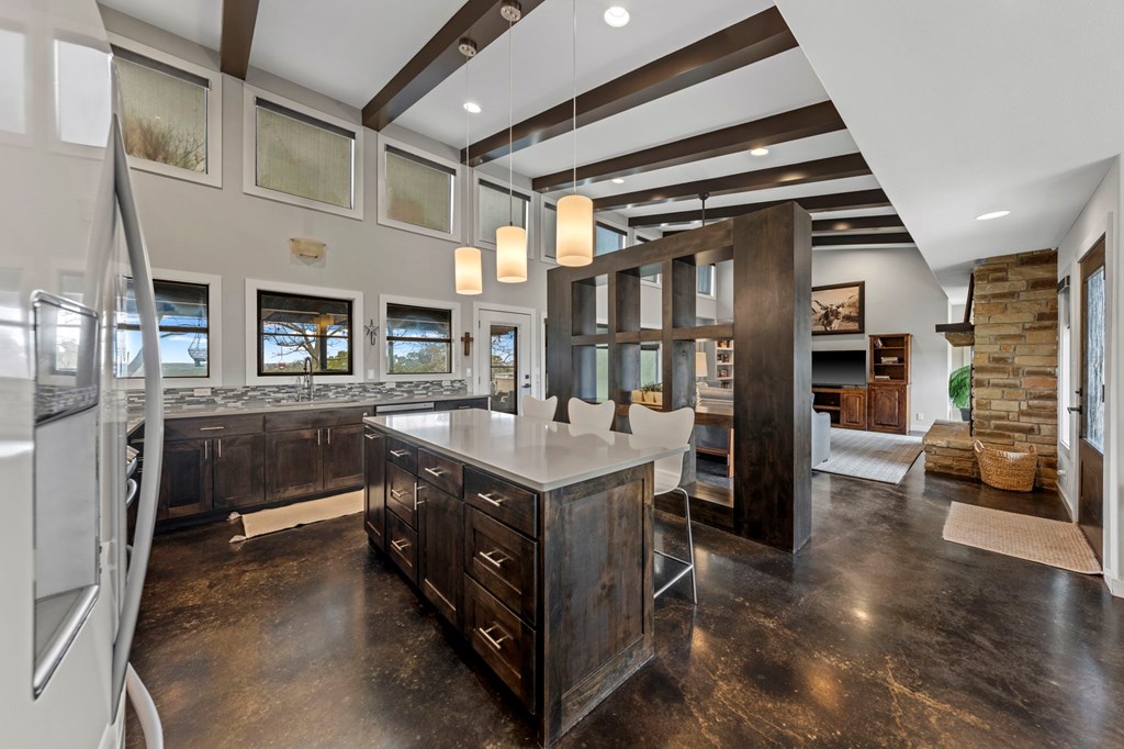 175 Limestone Ridge Kerrville, TX 78028 - Photo 11 of 34