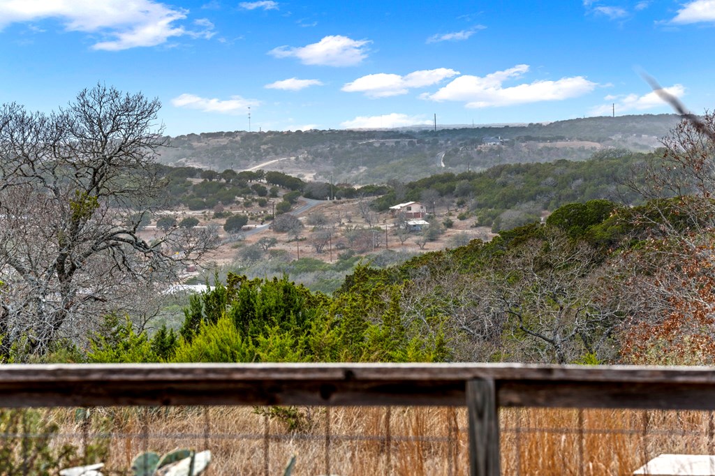 175 Limestone Ridge Kerrville, TX 78028 - Photo 31 of 34