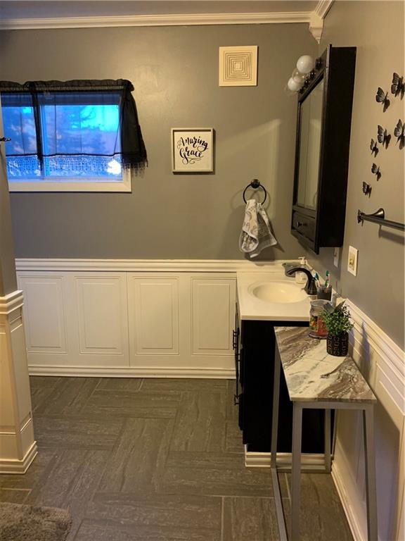 627 Kingview Road Scottdale, PA 15683 - Photo 14 of 25 Gallery Image 14