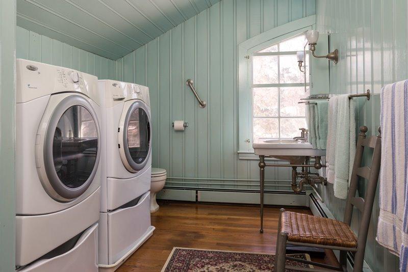 101 Associates Road Falmouth, MA 02540 - Photo 20 of 31 a utility room with dryer and washer