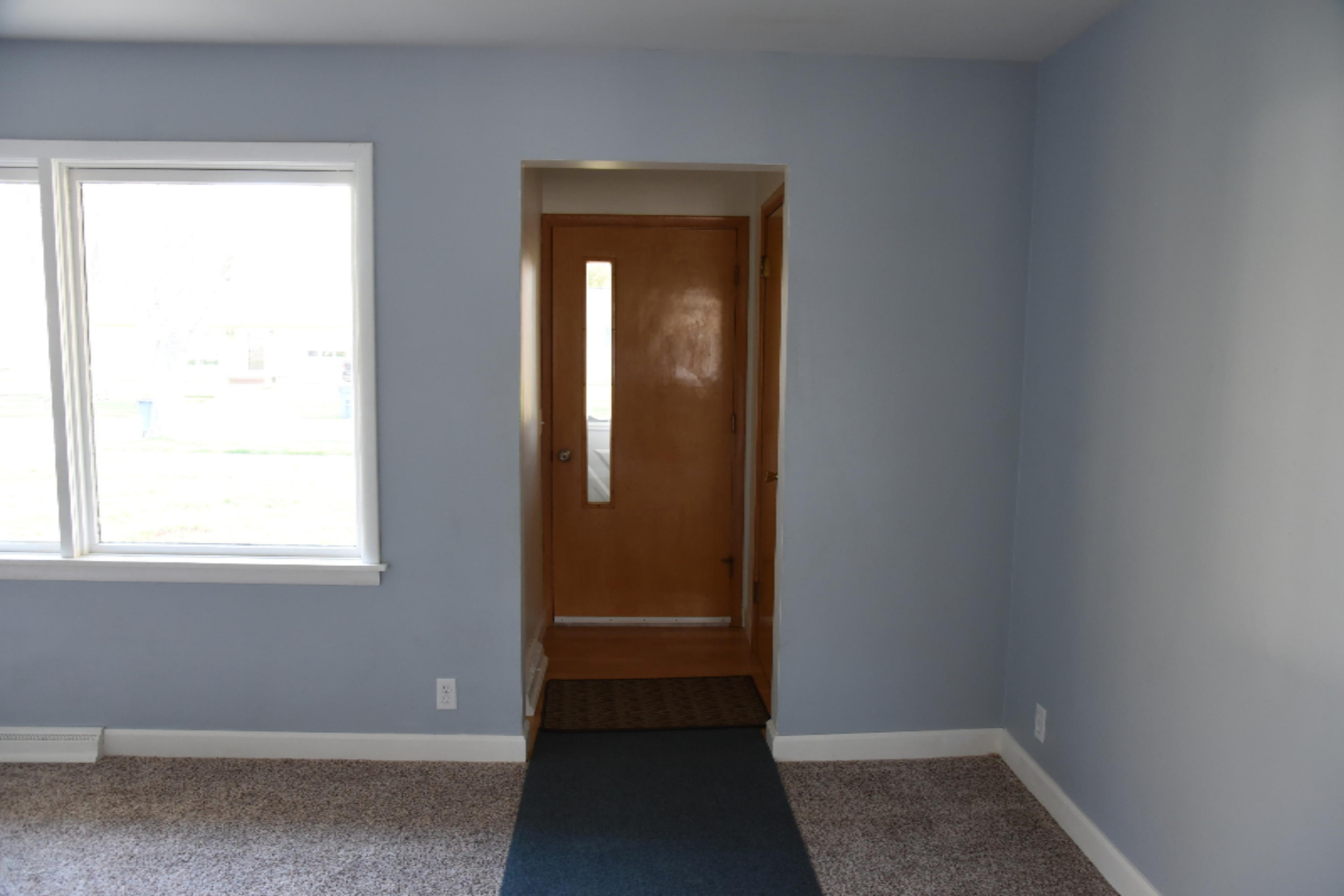 1523 Greenwich Road Muskegon, MI 49441 - Photo 6 of 23 DSC_0758