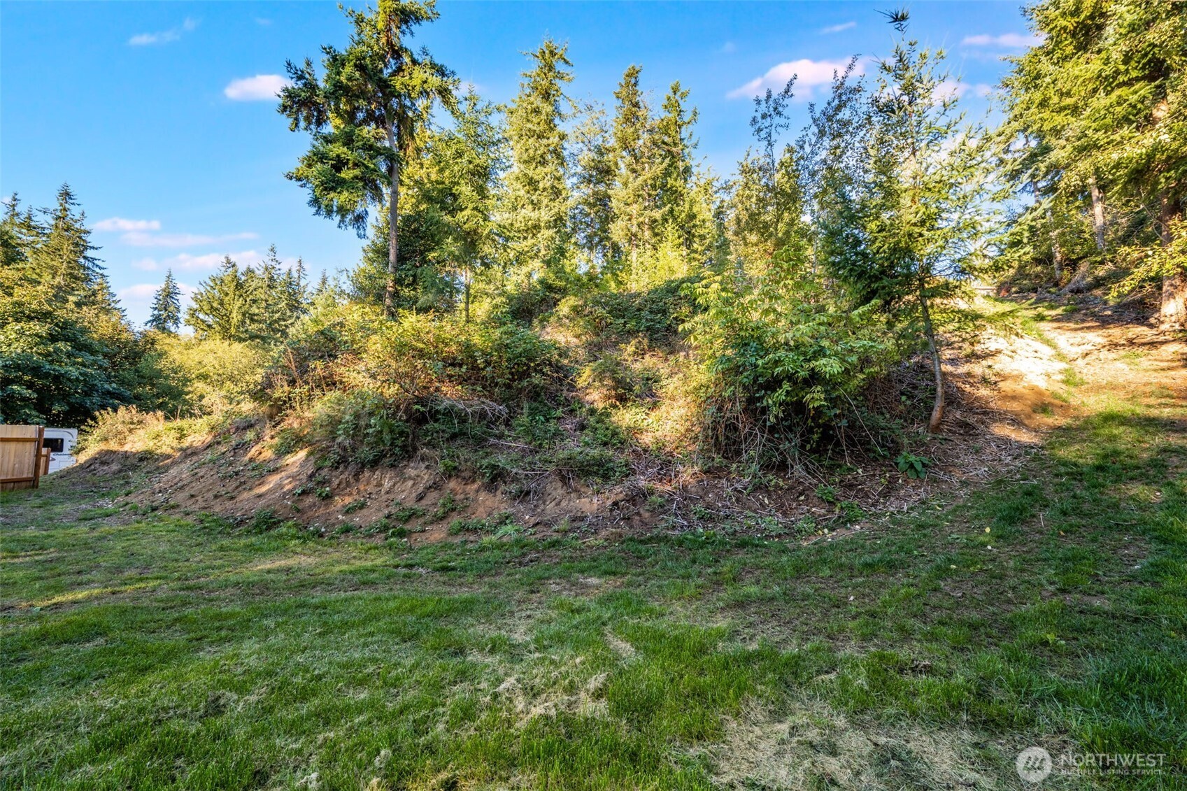 3681 Kingston Court Clinton, WA 98236 - Photo 22 of 37