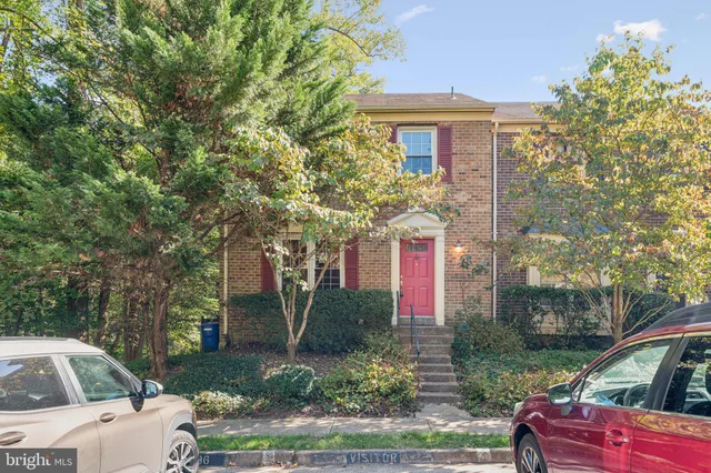 $650,000 | 7801 Byrds Nest Pass, Annandale, VA 22003