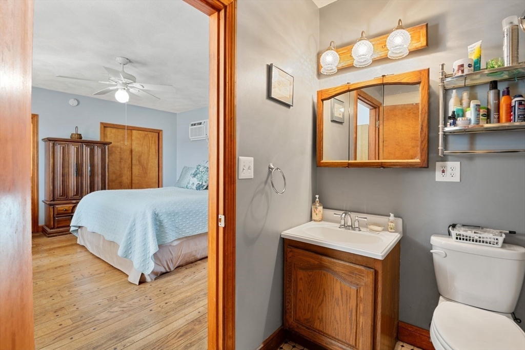 7 Everett Street Stoneham, MA 02180 - Photo 23 of 40