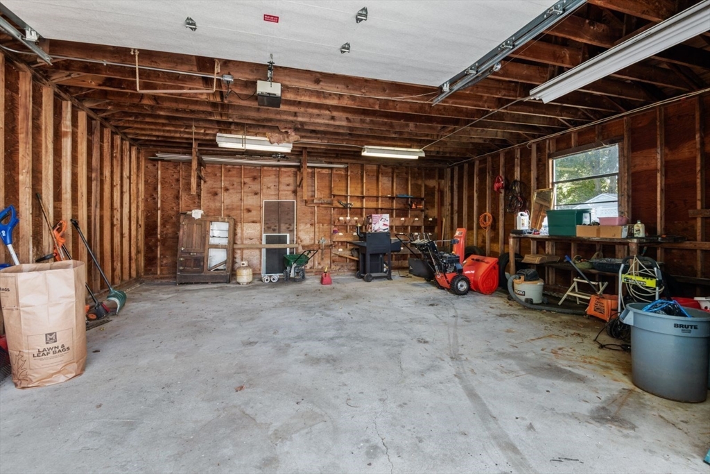 7 Everett Street Stoneham, MA 02180 - Photo 3 of 40