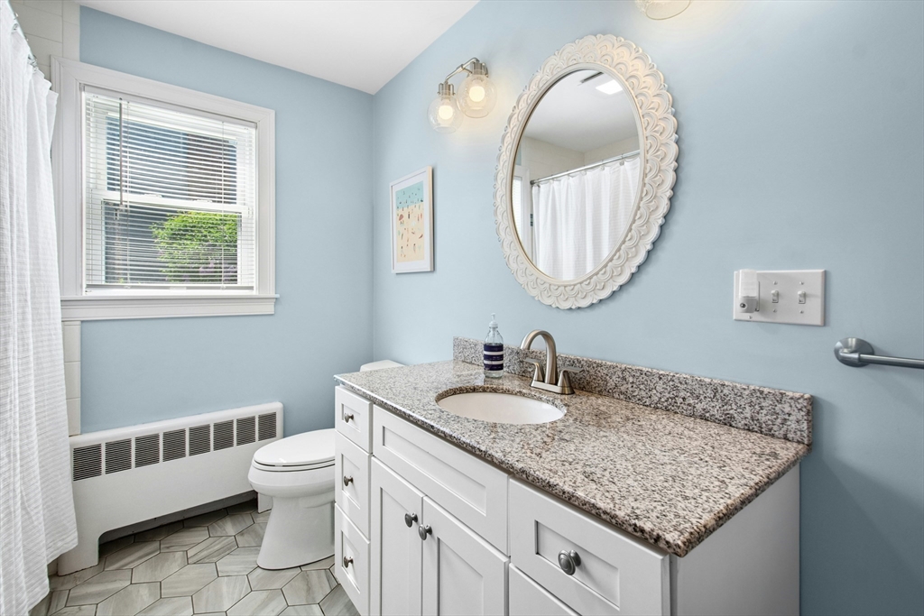 30 Shetland Road Marblehead, MA 01945 - Photo 17 of 40