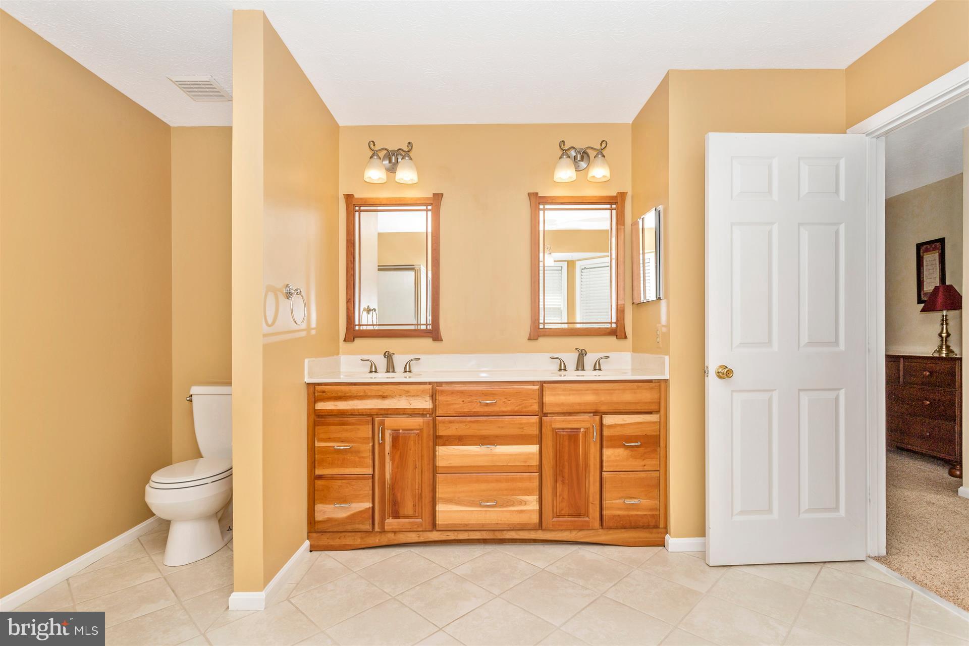 6126 Samuel Road New Market, MD 21774 - Photo 18 of 30 Bath (Master)