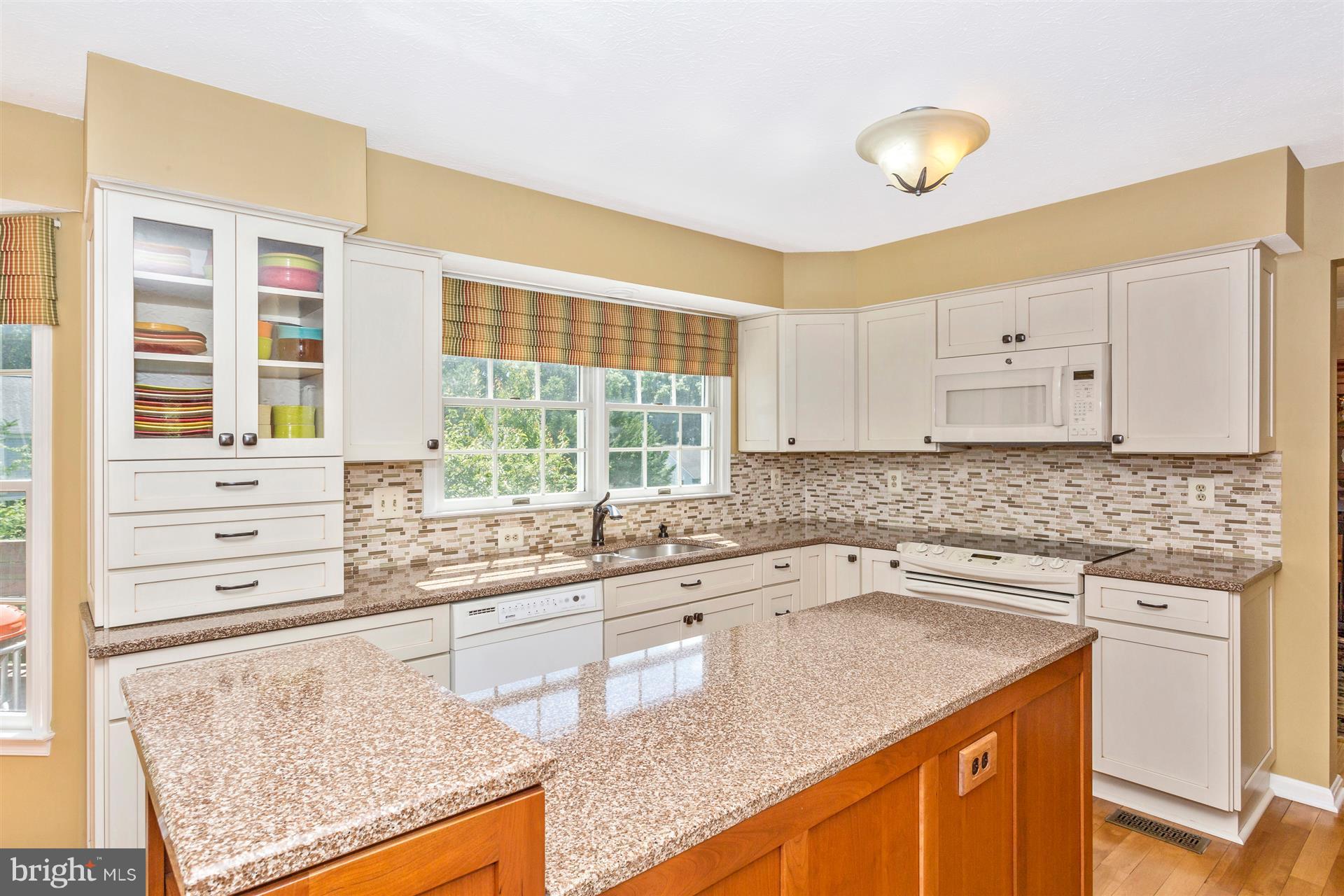 6126 Samuel Road New Market, MD 21774 - Photo 9 of 30 Kitchen