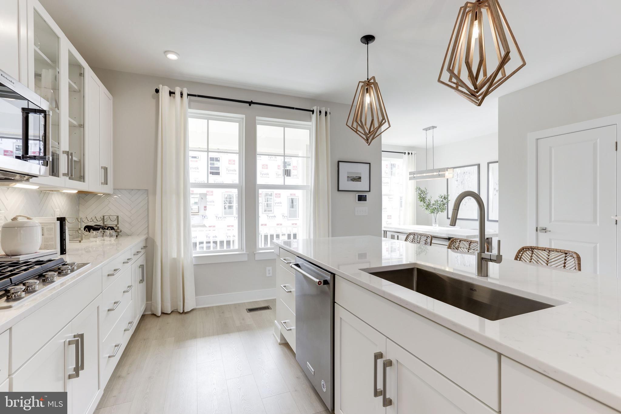 1544 Meadowlark Glen Road Dumfries, VA 22026 - Photo 9 of 45 Kitchen