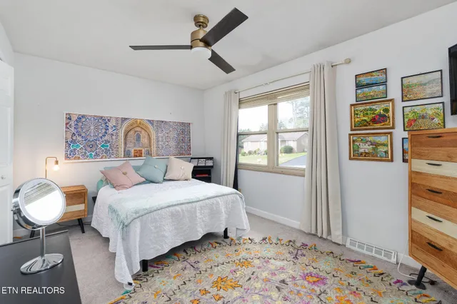 $420,000 | 7604 Berkshire Boulevard, Powell, TN 37849