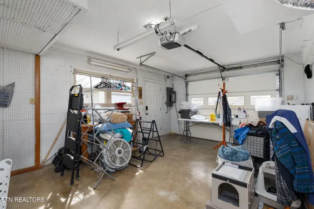 $420,000 | 7604 Berkshire Boulevard, Powell, TN 37849