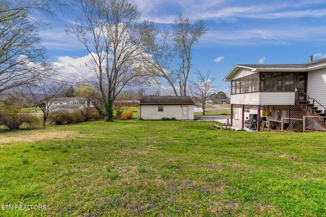 $420,000 | 7604 Berkshire Boulevard, Powell, TN 37849