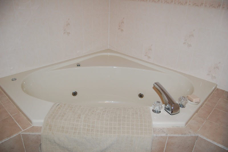 554 Southeast Boutell Road Bay City, MI 48708 - Photo 16 of 18