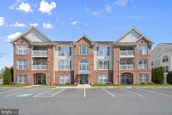 $270,000 | 2504 Shelley Circle, Unit 42D, Frederick, MD 21702